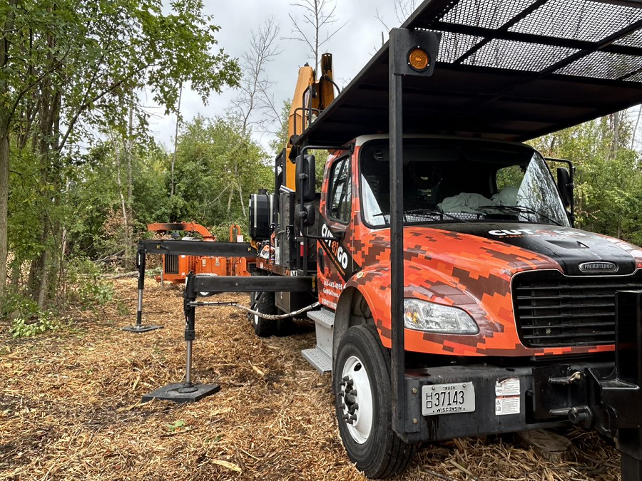 Waterford, WI commercial, residential & municipal tree service